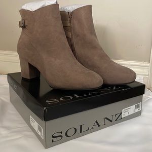 Solanz brown suede booties size 11 W.